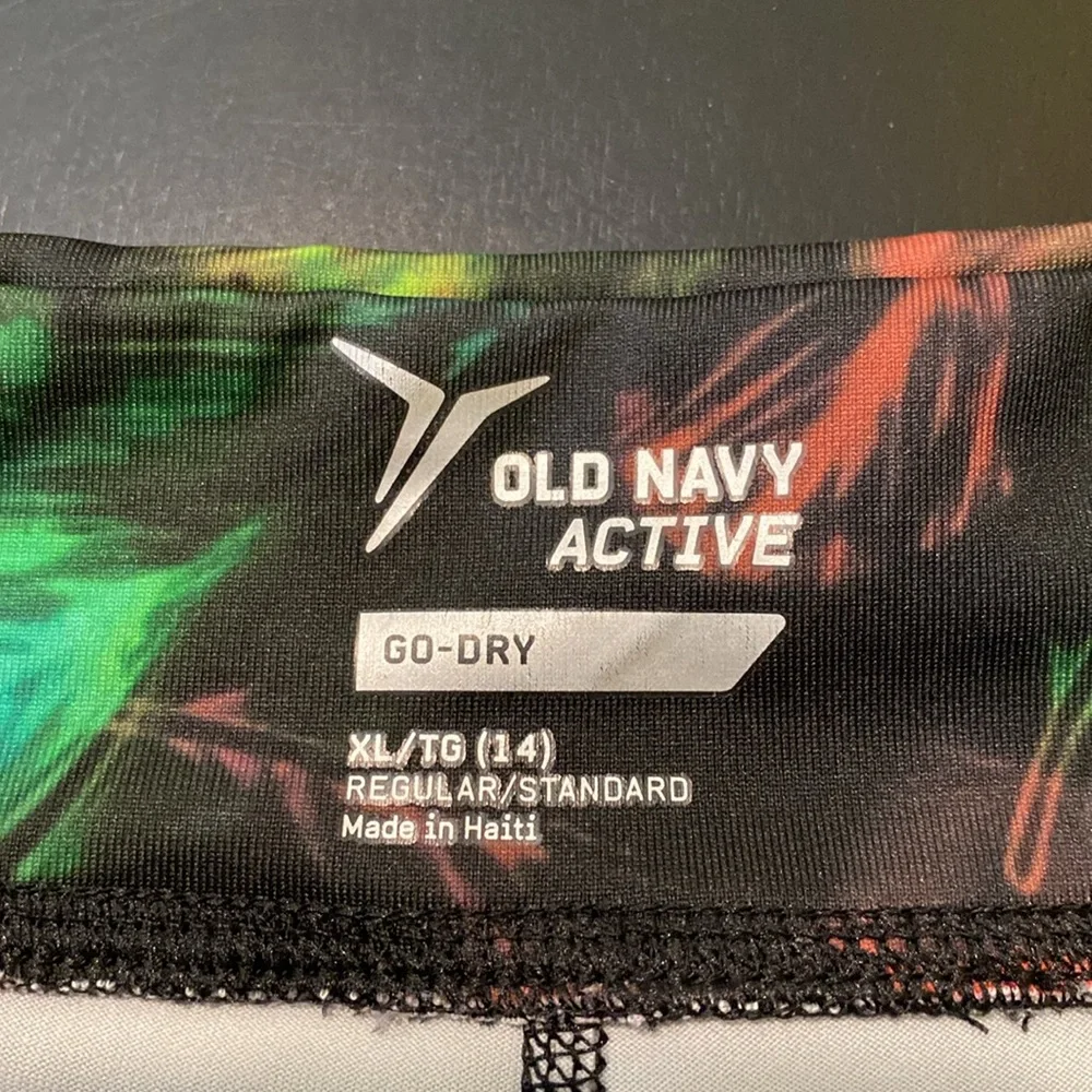 Old Navy Multi color Active Go Dry Kids Size 14 XL